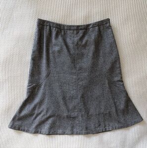 Ann Taylor Tweed Skirt, Gray Flared Peplum, Size 12
